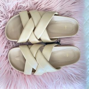 NWT ZARA Chunky Quilted Strap Leather Sandals Size 7